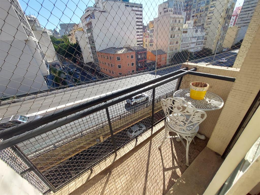 Apartamento à Venda: Centro de São Paulo, 3 Quartos, por R$ 745.000,00.