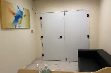Imagem: Sala Comercial para Venda, República