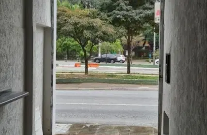 Imagem: Sala Comercial para Venda, Luz