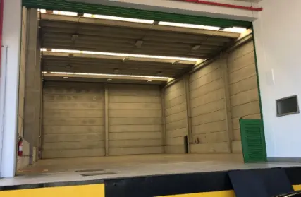 Imagem: Galpão / Salão para Alugar, Centro de Cotia