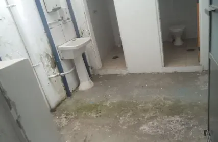 Imagem: Galpão / Salão para Alugar, Luz