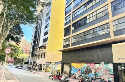 Imagem: Casa Comercial para Venda, República