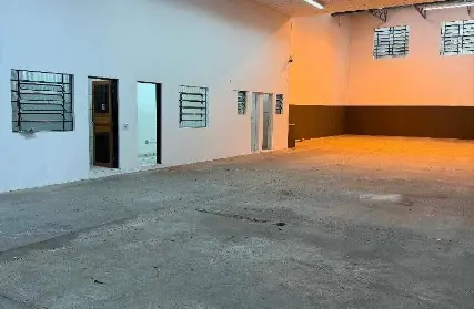 Imagem: Galpão / Salão para Alugar, Vila Anastácio