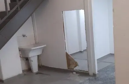 Imagem: Galpão / Salão para Alugar, Vila Albano