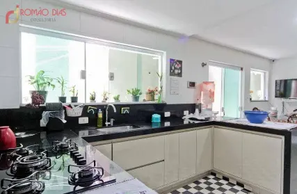 Imagem: Sobrado para Venda, Vila Mangalot