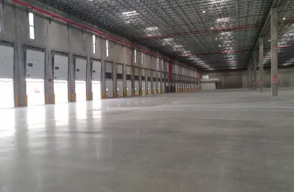 Imagem: Galpão / Salão para Alugar, Guaturinho