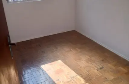 Imagem: Apartamento para Venda, Parada de Taipas