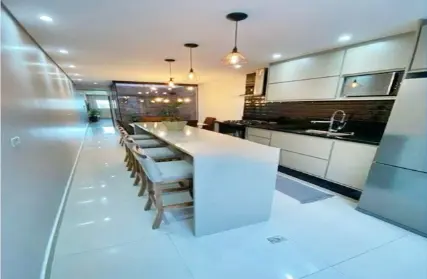 Imagem: Sobrado para Venda, Vila Mangalot