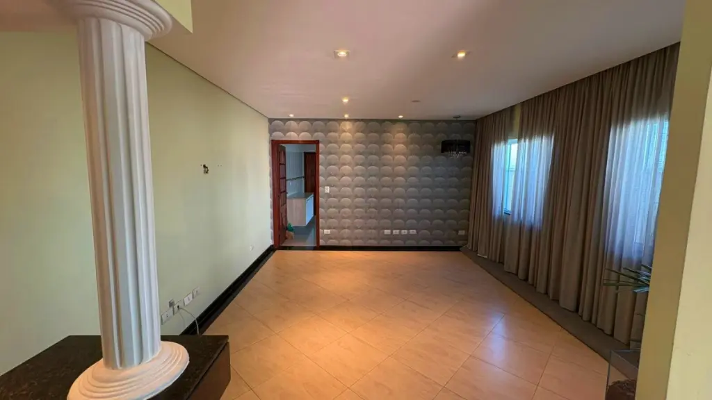 Sobrado à Venda: Jardim Felicidade (Zona Oeste), 3 Quartos, 1 Suíte,4 Vaga por R$ 1.070.000,00.