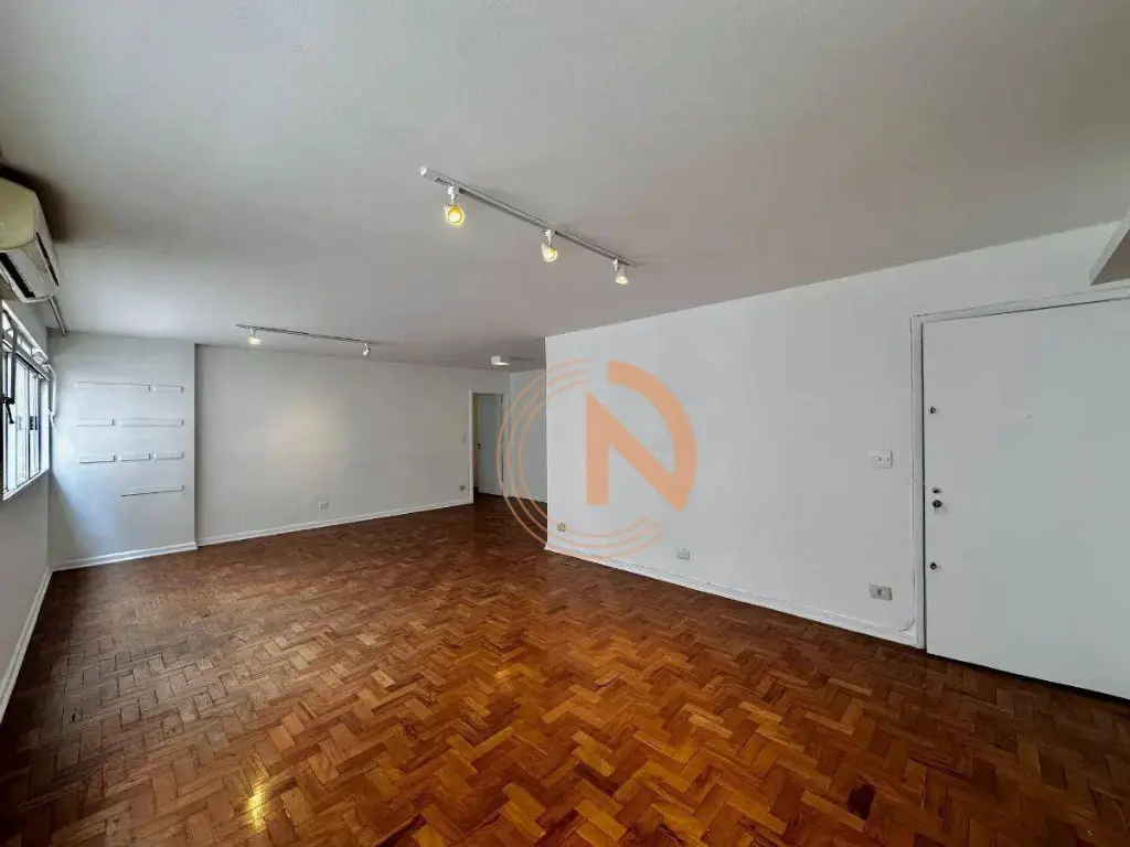 Apartamento à Venda: Itaim Bibi, 3 Quartos, 1 Suíte,1 Vaga por R$ 1.650.000,00.