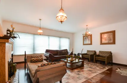 Imagem: Sobrado para Venda, Bosque da Saúde