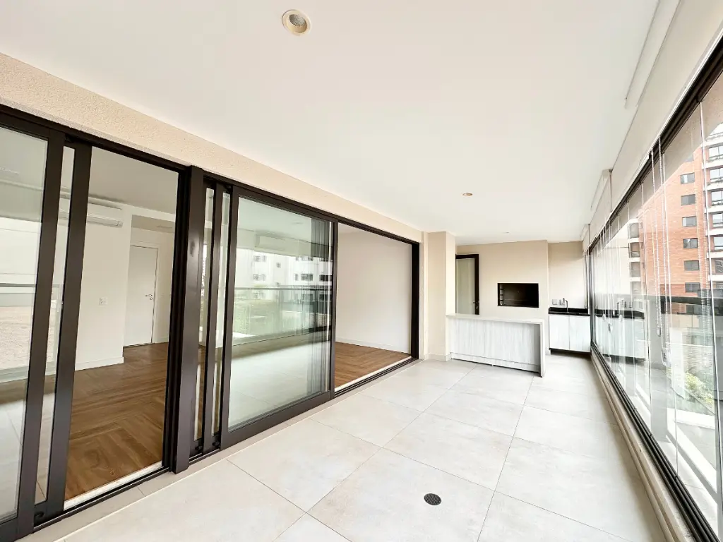 Apartamento à Venda: Vila Mariana, 3 Quartos, 3 Suítes,2 Vagas por R$ 2.499.999,00.