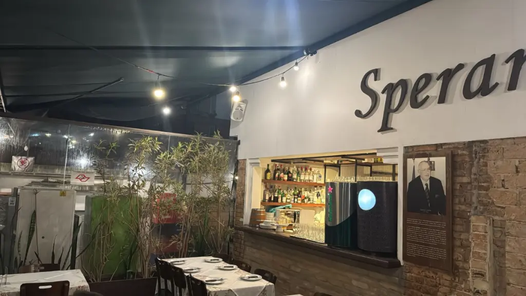 Casa Comercial à Venda: Indianópolis, 2 Vagas por R$ 3.800.000,00.