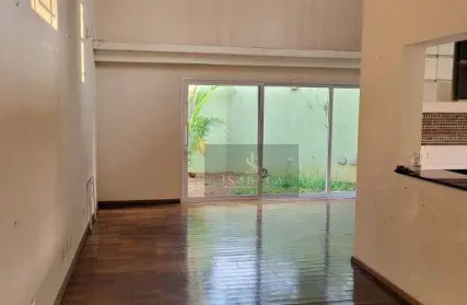 Imagem: Sobrado para Venda, Bosque da Saúde