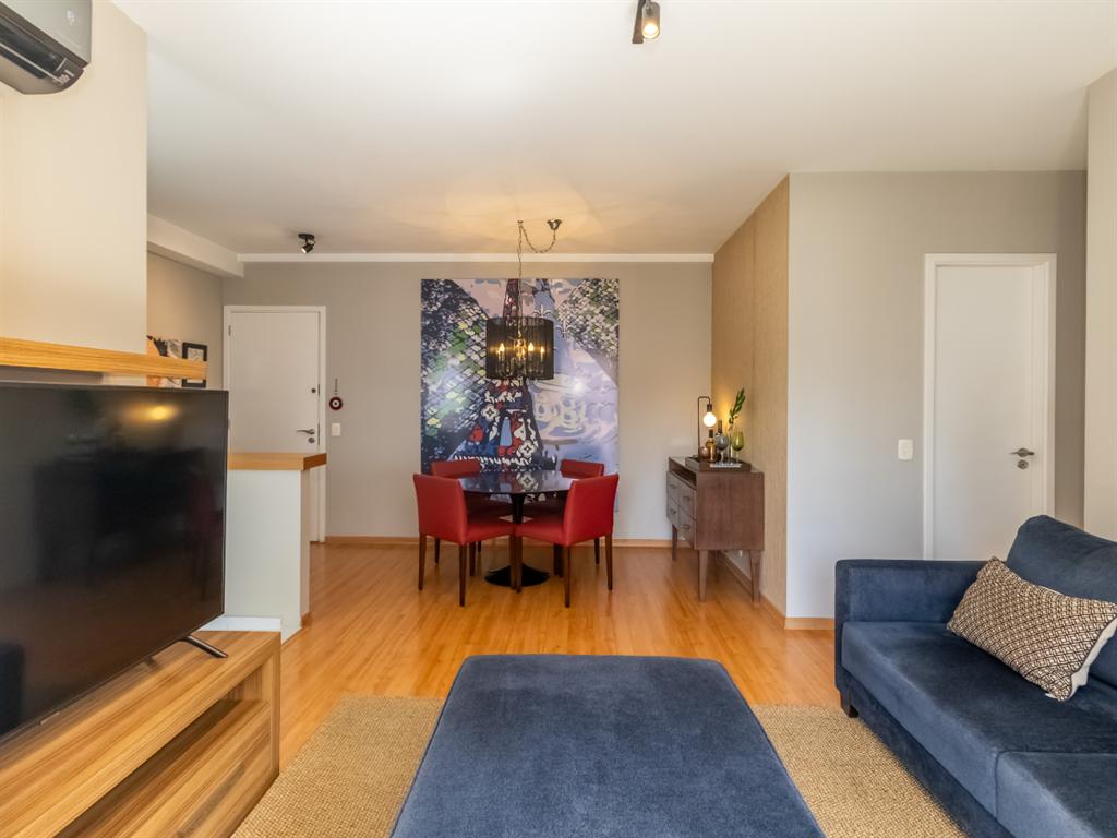 Apartamento à Venda: Vila Olímpia (Zona Sul), 2 Quartos, 1 Suíte,1 Vaga por R$ 1.250.000,00.