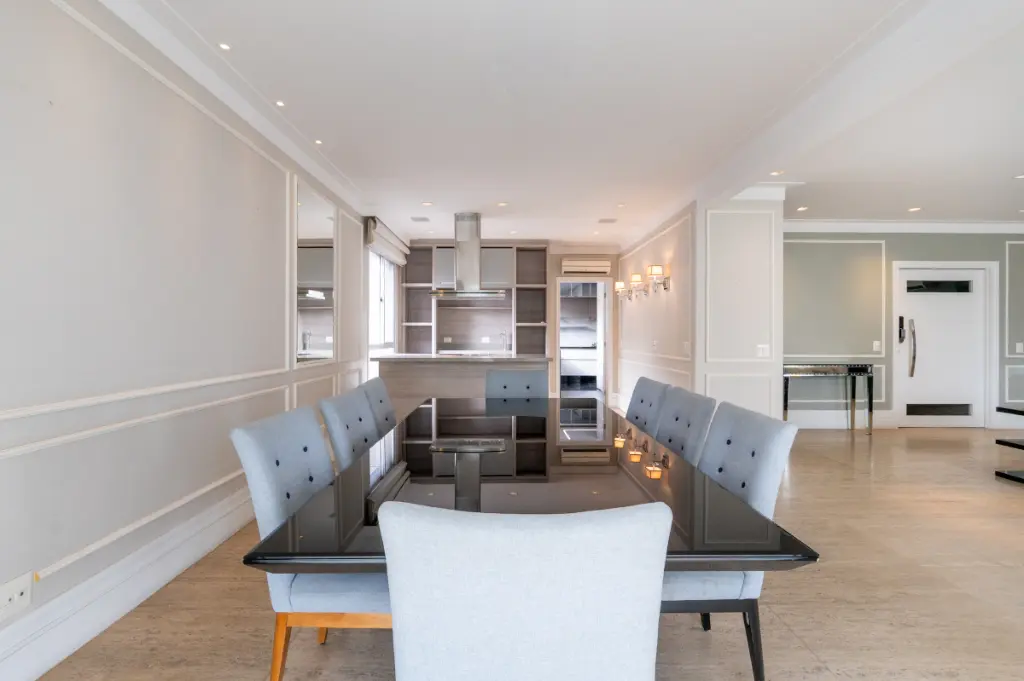 Apartamento à Venda: Itaim Bibi, 4 Quartos, 4 Suítes,4 Vagas por R$ 7.900.000,00.