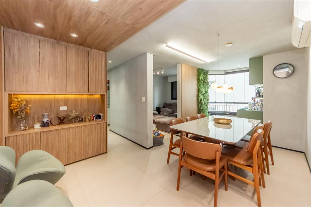 Apartamento à Venda: Vila Olímpia (Zona Sul), 2 Quartos, 1 Suíte,2 Vaga por R$ 1.350.000,00.