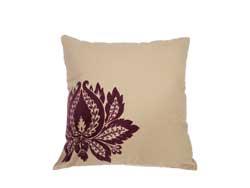 Decoração - Almofadas e colchas dão toque especial na decoração de inverno