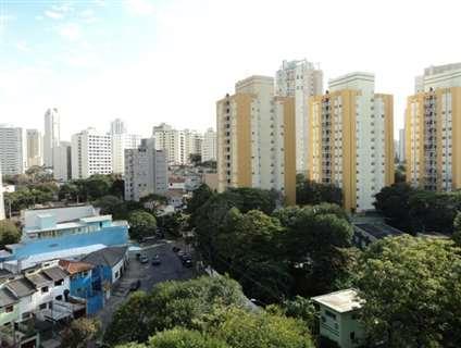 Um, dois quartos ou uma ilha na Vila Mariana?