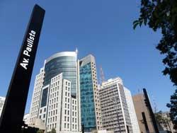Mercado imobiliário: Crise chega aos imóveis comerciais